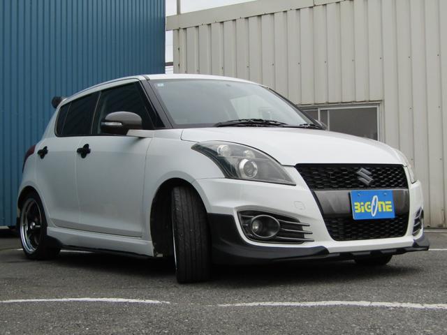 スイフトスポーツ ベースグレード　最終型　ワンオーナー　禁煙車　ワークエモーション１７ＡＷ　車高調　フジツボツインマフラー　ゼロセンチャンバー　スロコン　フルエアロ　ナビ　Ｂｌｕｅｔｏｏｔｈ対応　ＴＶ　バックカメラ　社外パーツ多（20枚目）
