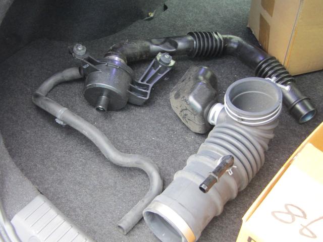 86 GT 6速 マニュアル車 HKS車高調 HKSマフラー アドバン19AW ブリッツフロントエアロ KUHLリアエアロ TRDサイドステップ 326パワーリアウィング Defi3連メーター ナビTV(47枚目)