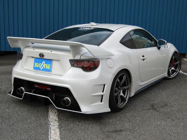 86 GT 6速 マニュアル車 HKS車高調 HKSマフラー アドバン19AW ブリッツフロントエアロ KUHLリアエアロ TRDサイドステップ 326パワーリアウィング Defi3連メーター ナビTV(50枚目)