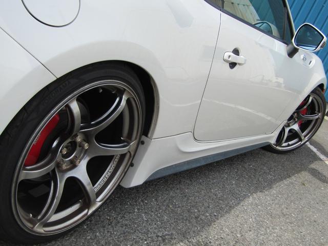 86 GT 6速 マニュアル車 HKS車高調 HKSマフラー アドバン19AW ブリッツフロントエアロ KUHLリアエアロ TRDサイドステップ 326パワーリアウィング Defi3連メーター ナビTV(58枚目)