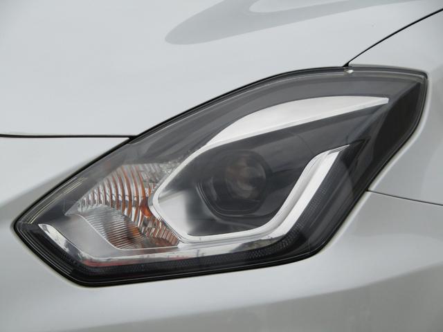 スイフトスポーツ ベースグレード 6速 マニュアル車 ターボ BLITZ車高調 ナビ フルセグTV Bluetooth対応 LEDヘッドライト プッシュスタート シートヒーター プッシュスタート(10枚目)