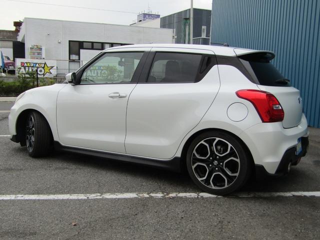 スイフトスポーツ ベースグレード 6速 マニュアル車 ターボ BLITZ車高調 ナビ フルセグTV Bluetooth対応 LEDヘッドライト プッシュスタート シートヒーター プッシュスタート(15枚目)