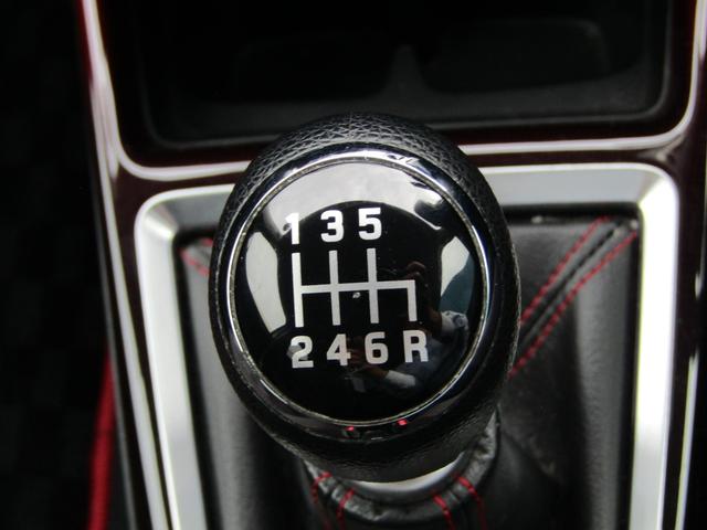 スイフトスポーツ ベースグレード 6速 マニュアル車 ターボ BLITZ車高調 ナビ フルセグTV Bluetooth対応 LEDヘッドライト プッシュスタート シートヒーター プッシュスタート(27枚目)