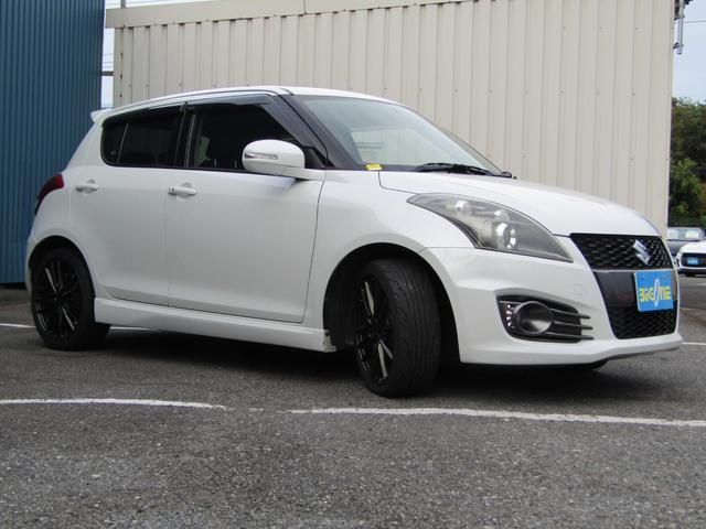 スイフトスポーツ ベースグレード 6速マニュアル車 NA1600cc HIDヘッドライト プッシュスタート 純正17インチアルミホイール モンスターシフトノブ クルコン 電格ミラー KENWOODナビ SDナビ フルセグTV視聴(20枚目)