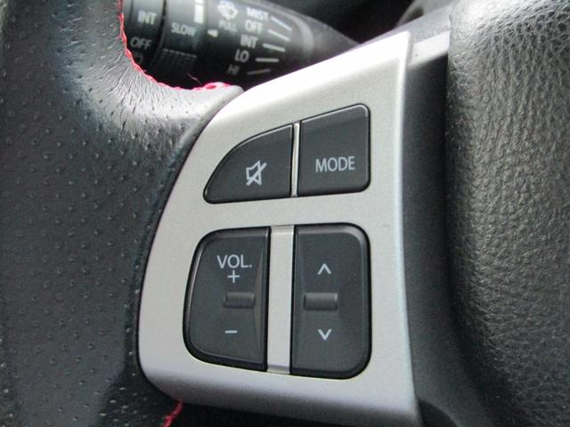 スイフトスポーツ ベースグレード 6速マニュアル車 NA1600cc HIDヘッドライト プッシュスタート 純正17インチアルミホイール モンスターシフトノブ クルコン 電格ミラー KENWOODナビ SDナビ フルセグTV視聴(37枚目)