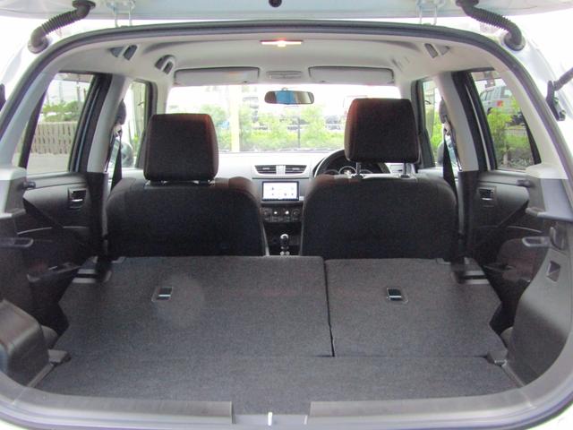 スイフトスポーツ ベースグレード 6速マニュアル車 NA1600cc HIDヘッドライト プッシュスタート 純正17インチアルミホイール モンスターシフトノブ クルコン 電格ミラー KENWOODナビ SDナビ フルセグTV視聴(44枚目)