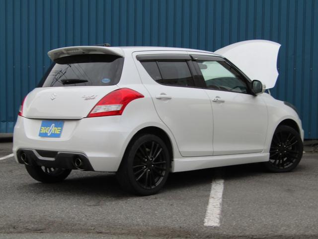 スイフトスポーツ ベースグレード 6速マニュアル車 NA1600cc HIDヘッドライト プッシュスタート 純正17インチアルミホイール モンスターシフトノブ クルコン 電格ミラー KENWOODナビ SDナビ フルセグTV視聴(50枚目)