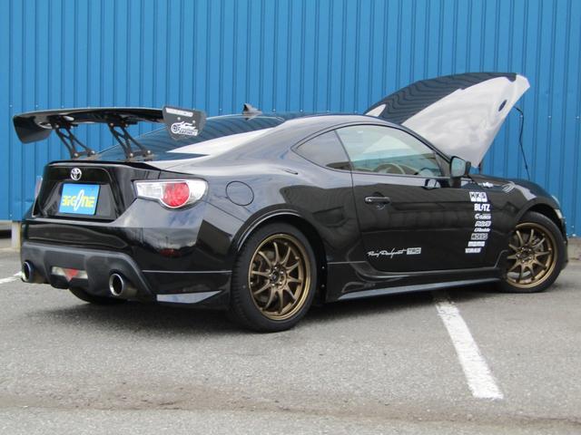 ８６ ＧＴ　６速　マニュアル　ＨＫＳ車高調　エアロ　ＲＡＹＳ　ＣＥ２８ＡＷ　トラストマフラー　ＧＴウィング　Ｂｌｕｅｔｏｏｔｈ対応　ストラーダナビ　ＥＴＣ　フルセグ　スマートキー（53枚目）