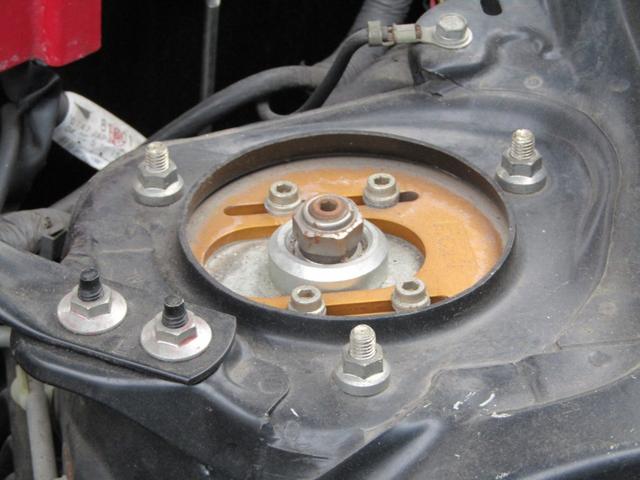 ８６ ＧＴ　６速　マニュアル　ＨＫＳ車高調　エアロ　ＲＡＹＳ　ＣＥ２８ＡＷ　トラストマフラー　ＧＴウィング　Ｂｌｕｅｔｏｏｔｈ対応　ストラーダナビ　ＥＴＣ　フルセグ　スマートキー（57枚目）