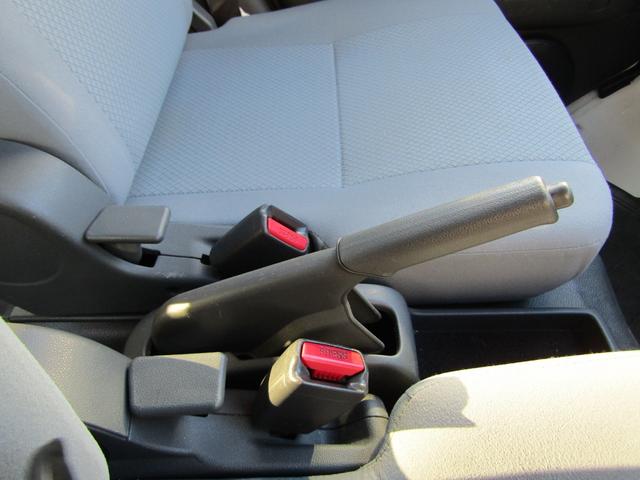 ハイゼットカーゴ DX デラックス 両側スライドドア 4AT 前後ドライブレコーダー 社外アルミ デジタルインナーミラー 4人乗り ストラーダナビ フルセグ視聴 Bluetooth接続 バックカメラ(24枚目)