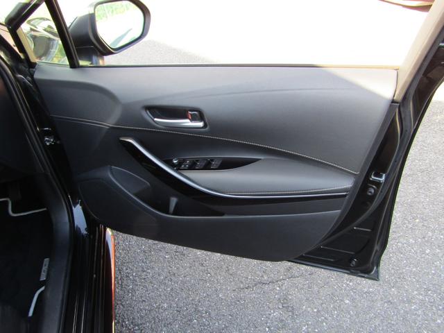 カローラツーリング ダブルバイビー　６速　ターボ　マニュアル車　ディスプレイオーディオ　バックカメラ　レーダークルーズ　トヨタセーフティセンス　衝突軽減システム　電子パーキング　スマートキー　　ハーフレザーシート　ＬＥＤヘッドライト（28枚目）