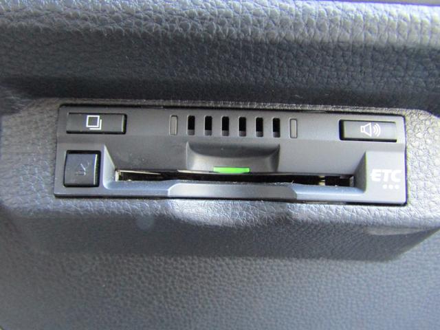 カローラツーリング ダブルバイビー　６速　ターボ　マニュアル車　ディスプレイオーディオ　バックカメラ　レーダークルーズ　トヨタセーフティセンス　衝突軽減システム　電子パーキング　スマートキー　　ハーフレザーシート　ＬＥＤヘッドライト（38枚目）