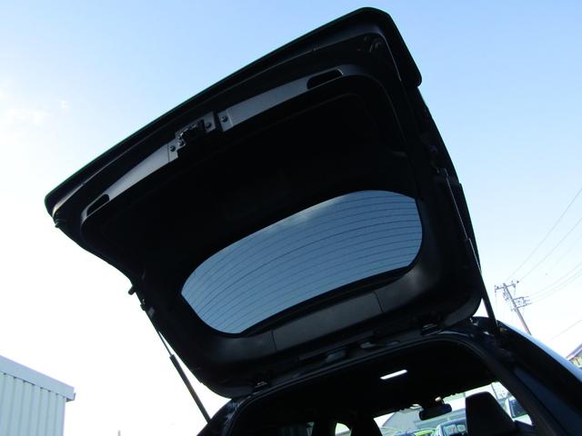 カローラツーリング ダブルバイビー　６速　ターボ　マニュアル車　ディスプレイオーディオ　バックカメラ　レーダークルーズ　トヨタセーフティセンス　衝突軽減システム　電子パーキング　スマートキー　　ハーフレザーシート　ＬＥＤヘッドライト（58枚目）