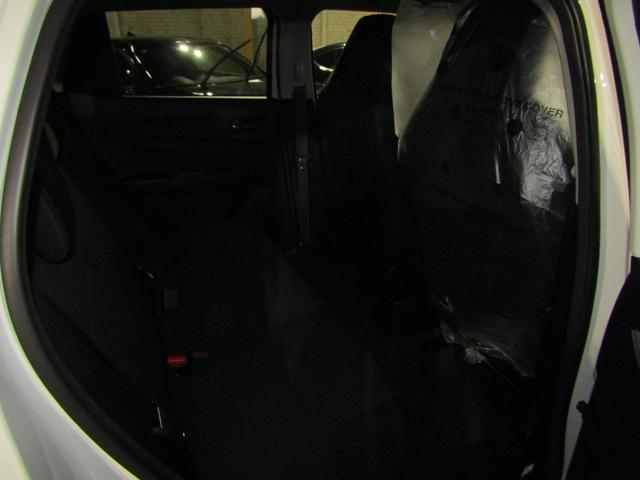 スイフトスポーツ ＺＣ３３Ｓ　ファイナルエディション　ターボ　マニュアル車　全周囲カメラ　クリアランスソナー　オートクルーズコントロール　レーンアシスト　衝突被害軽減システム　ＬＥＤヘッドランプ　スマートキー　電動格納ミラー　シートヒーター　盗難防止（12枚目）