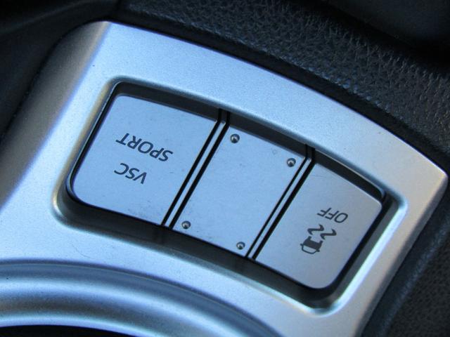 86 GT 6速 マニュアル フルエアロ フジツボマフラー 大型ウイング バックカメラ Bluetooth対応 純正ナビ 地デジ視聴 CD再生 ETC スマキー プッシュスタート ドラレコ HIDヘッドライト(42枚目)