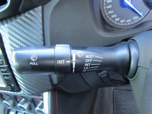 86 GT 6速 マニュアル フルエアロ フジツボマフラー 大型ウイング バックカメラ Bluetooth対応 純正ナビ 地デジ視聴 CD再生 ETC スマキー プッシュスタート ドラレコ HIDヘッドライト(44枚目)