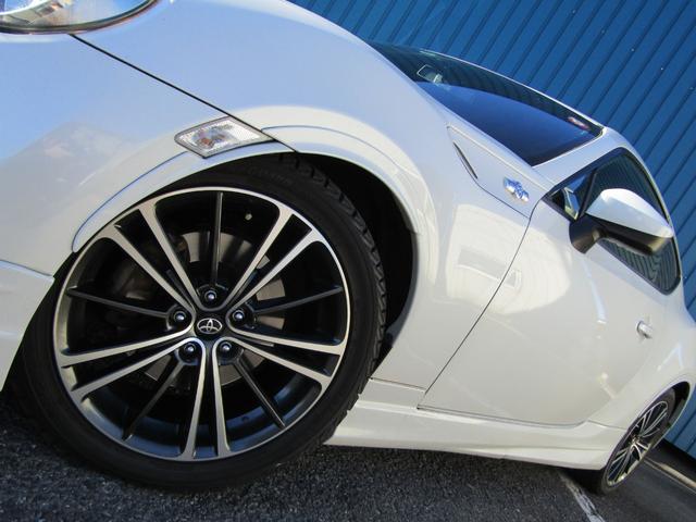 86 GT 6速 マニュアル フジツボマフラー HKSエアクリ バックカメラ Bluetooth対応 カロッツェリアナビ ETC フルセグ視聴 CD/DVD再生(15枚目)