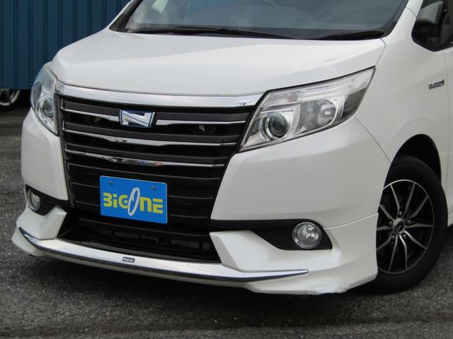 ノア ハイブリッドＧ　ユーザー買取車　パワスラ　フリップダウンモニター　Ｂｌｕｅｔｏｏｔｈ対応　純正ナビ　ＣＤ・ＤＶＤ　フルセグ視聴　モデリスタエアロ　シートヒーター　ビルトインＥＴＣ　社外ＡＷ　プッシュスタート　スマキー（11枚目）