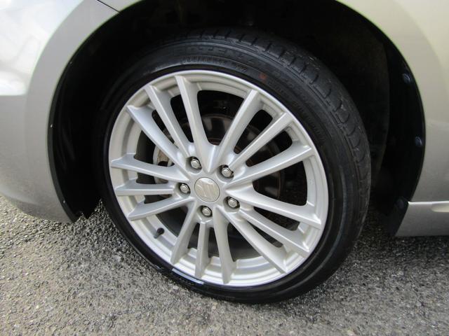 スイフトスポーツ ベースグレード ZC32最終型 6速 マニュアル車 エンケイ純正アルミホイール HIDヘッドライト ストラーダLS710一体型純正ナビ Bluetoothオーディオもちろん対応 ETC ドライブレコーダー(17枚目)