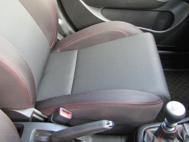 スイフトスポーツ ベースグレード ZC32最終型 6速 マニュアル車 エンケイ純正アルミホイール HIDヘッドライト ストラーダLS710一体型純正ナビ Bluetoothオーディオもちろん対応 ETC ドライブレコーダー(32枚目)