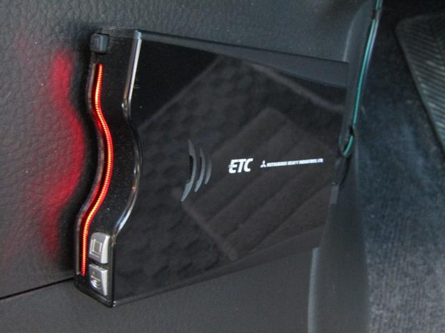 スイフトスポーツ ベースグレード ZC32最終型 6速 マニュアル車 エンケイ純正アルミホイール HIDヘッドライト ストラーダLS710一体型純正ナビ Bluetoothオーディオもちろん対応 ETC ドライブレコーダー(43枚目)