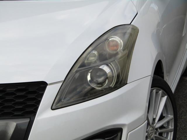 スイフトスポーツ ベースグレード 6速 マニュアル GReddyマフラー 社外エアロ モンスターアルミペダル バックカメラ ストラーダナビ Bluetooth対応 ビルトインETC HIDヘッドライト オートライト フルセグ視聴(10枚目)