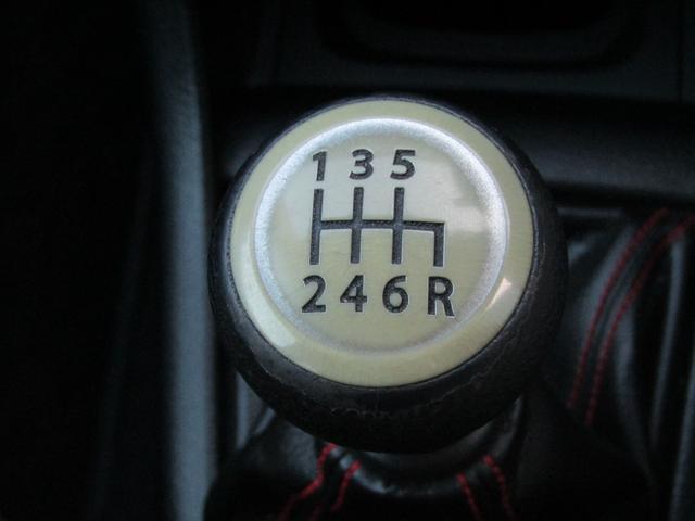 スイフトスポーツ ベースグレード 6速 マニュアル GReddyマフラー 社外エアロ モンスターアルミペダル バックカメラ ストラーダナビ Bluetooth対応 ビルトインETC HIDヘッドライト オートライト フルセグ視聴(38枚目)