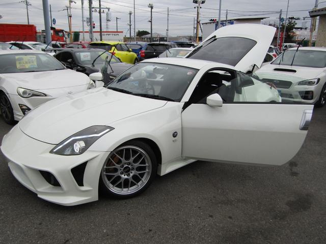 フェアレディZ バージョンS 6速 マニュアル車 ウェーバースポーツフルエアロ タナベ車高調 フジツボマフラー ニスモキャタライザー BBS18インチ ブレンボブレーキ クイックリリース BLAMスピーカー アゼストDRZ9255(18枚目)