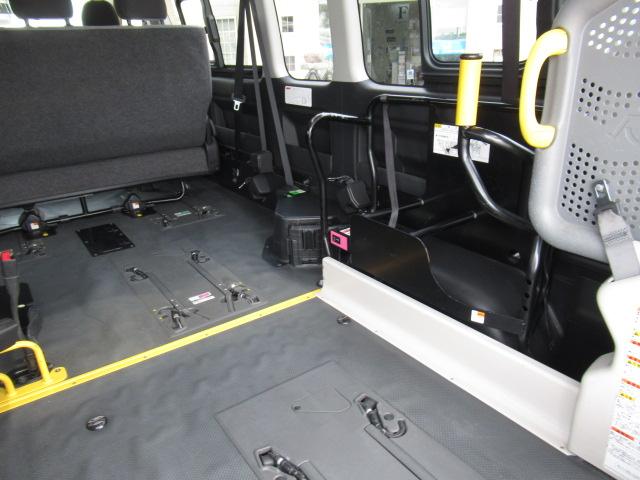 福祉車両 ウェルキャブ リアリフト 9人車いす4基固定 電動固定装置 電動ステップ SDナビ バックカメラ キーレス(40枚目)