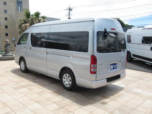ハイエースコミューター 　福祉車両　ウェルキャブ　リアリフト　Ｄタイプ　車いす４基固定　車いす電動固定装置　電動サイドステップ（41枚目）