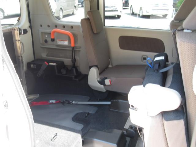 ＮＶ１００クリッパーリオ 　福祉車両　チェアキャブ　スロープタイプ　電動ウインチ　車いす手動固定ベルト　両側電動スライドドア　純正ナビ　バックカメラ　フルセグ　スマートキー　ナビ連動ドラレコ　セキュリティーアラーム（13枚目）