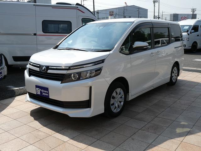 ヴォクシー Ｘ　福祉車両　４ＷＤ　ウェルキャブ　スロープ　タイプ１　リア車高降下装置　後退防止ベルト　車いす電動固定装置　両側電動スライドドア　ＥＴＣ　衝突軽減ブレーキ　セーフティーセンス（36枚目）