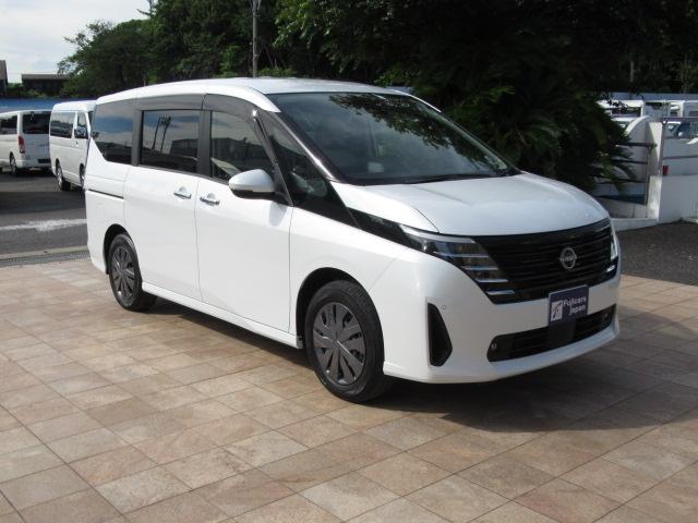 セレナ ＸＶ　福祉車両　チェアキャブ　スロープ　車いす２基固定　７人乗り　電動ウインチ　車いす電動固定装置　リア車高降下装置　衝突軽減ブレーキ　プロパイロット　前後ドライブレコーダー　ＥＴＣ　デジタルインナーミラー（39枚目）