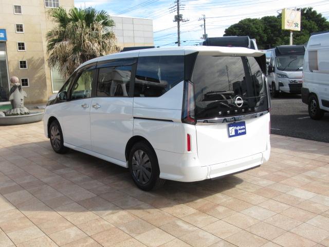 セレナ ＸＶ　福祉車両　チェアキャブ　スロープ　車いす２基固定　７人乗り　電動ウインチ　車いす電動固定装置　リア車高降下装置　衝突軽減ブレーキ　プロパイロット　前後ドライブレコーダー　ＥＴＣ　デジタルインナーミラー（42枚目）