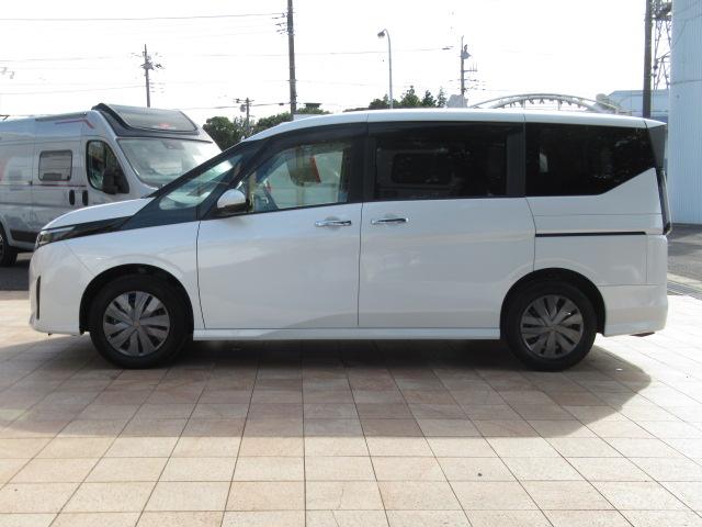 セレナ ＸＶ　福祉車両　チェアキャブ　スロープ　車いす２基固定　７人乗り　電動ウインチ　車いす電動固定装置　リア車高降下装置　衝突軽減ブレーキ　プロパイロット　前後ドライブレコーダー　ＥＴＣ　デジタルインナーミラー（43枚目）