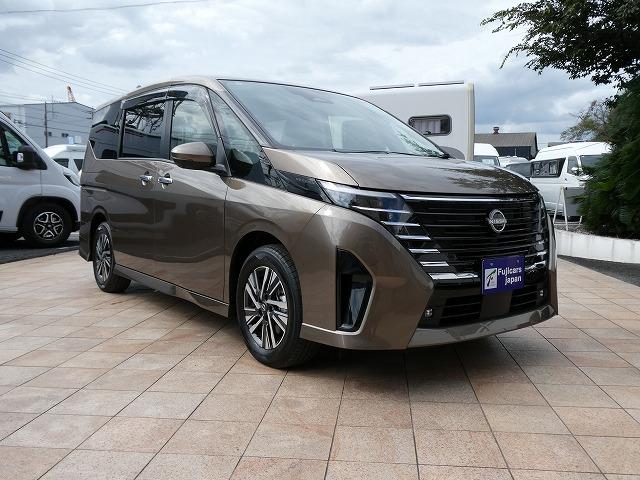 セレナ ｅ－パワー　ハイウェイスターＶ　福祉車両　スロープ　車いす１名セカンド仕様　７人乗り　プロパイロット　車いす２列目固定　電動ウインチ　車いす電動固定装置　リア車高降下装置　ＥＴＣ２．０　前後ドライブレコーダー　両側オートスライドドア（43枚目）
