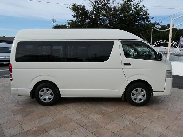 レジアスエースバン 　福祉車両　ウェルキャブ　Ｂタイプ　リアリフト　車いす電動固定装置　電動サイドステップ　車いす２基固定　１０人乗り　バックカメラ　スライドドアイージークローザー（44枚目）