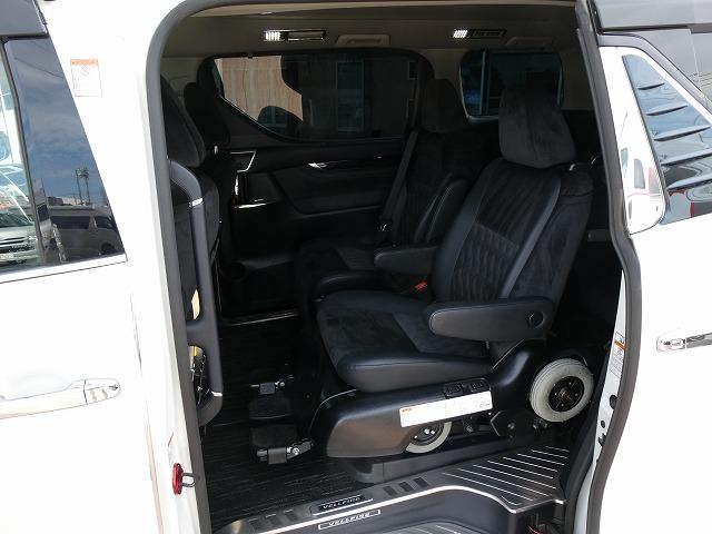 ヴェルファイアハイブリッド ＺＲ　福祉車両　ウェルキャブ　脱着式サイドリフトアップシート　両側電動スライドドア　ＥＴＣ　前後ドライブレコーダー　前後コーナーセンサー　運転席電動シート　助手席電動シート（7枚目）