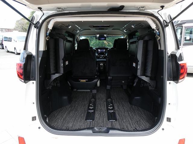 ヴェルファイアハイブリッド ＺＲ　福祉車両　ウェルキャブ　脱着式サイドリフトアップシート　両側電動スライドドア　ＥＴＣ　前後ドライブレコーダー　前後コーナーセンサー　運転席電動シート　助手席電動シート（10枚目）