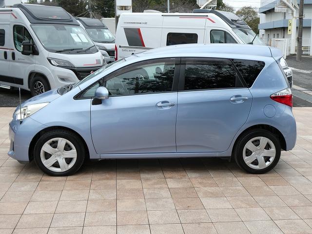 ラクティス 福祉車両 ウェルキャブ スロープ 後退防止ベルト リア車高降下装置 車いす電動固定装置 電動コーナーポール(38枚目)