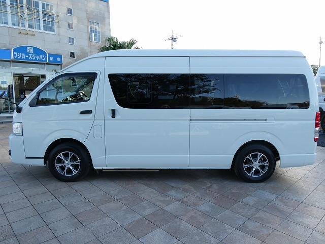 ハイエースコミューター 　福祉車両　ウェルキャブ　Ｄタイプ　車いす４基固定　９人乗り　車いす電動固定装置　電動サイドステップ　ケンウッドメモリーナビ　バックカメラ（39枚目）
