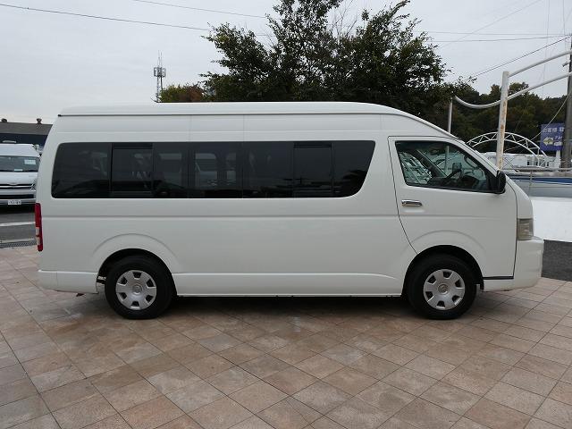 ハイエースコミューター 　福祉車両　ウェルキャブ　Ｄタイプ　リアリフト　車いす４基固定　車いす電動固定装置　電動サイドステップ　１０人乗り　電動スライドドア（43枚目）