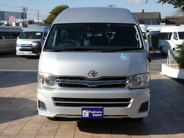 ハイエースコミューター 　福祉車両　ウェルキャブ　Ｄタイプ　車いす４基固定　リアリフト　車いす電動固定装置　電動サイドステップ　パナソニックメモリーナビ　バックカメラ　フルセグ（39枚目）