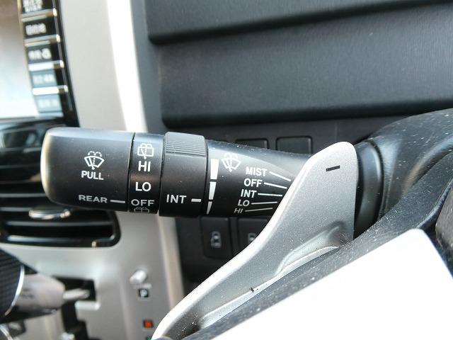 ノア Si 福祉車両 ウェルキャブ スロープ サードシート無し 8ナンバー車いす移動車 6人乗り 電動ウインチ リア車高降下装置 両側電動スライドドア ETC HIDヘッドライト(18枚目)