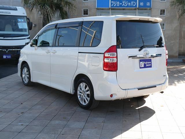 ノア Si 福祉車両 ウェルキャブ スロープ サードシート無し 8ナンバー車いす移動車 6人乗り 電動ウインチ リア車高降下装置 両側電動スライドドア ETC HIDヘッドライト(40枚目)