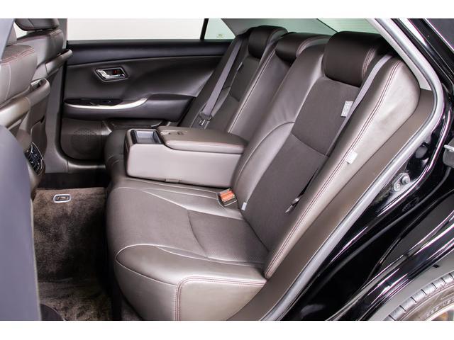 クラウン ２．５アスリート　アニバーサリーエディション　後期型（特別仕様車）（専用黒本革シート）（ブラックインナーヘッドライト）専用インテリア＆エクステリア　エアシート　シートヒーター　Ｂｌｕｅｔｏｏｔｈ対応　レギュラーガソリン仕様　クリアランスソナー（5枚目）