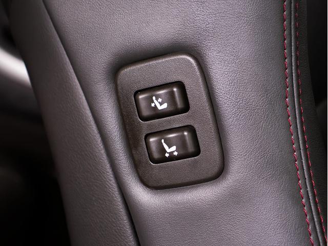 クラウン ２．５アスリート　アニバーサリーエディション　後期型（特別仕様車）（専用黒本革シート）（ブラックインナーヘッドライト）専用インテリア＆エクステリア　エアシート　シートヒーター　Ｂｌｕｅｔｏｏｔｈ対応　レギュラーガソリン仕様　クリアランスソナー（34枚目）