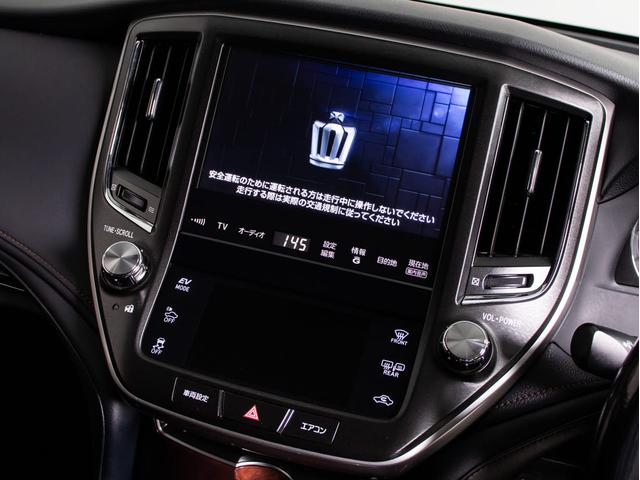 クラウンマジェスタ Ｆバージョン　後期型（禁煙車）（黒本革シート）（オプション１８インチアルミ）（フルエアロ）（パノラミックビューモニター）衝突軽減ブレーキ　踏み間違い防止機能　レーダークルーズ　ＢＳＭ　アダプティブハイビーム（45枚目）