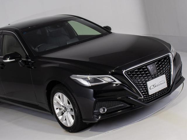 クラウンハイブリッド Ｓ　Ｃパッケージ　Ｆｏｕｒ　（４ＷＤ）（黒本革シート）（トヨタセーフティセンス）衝突軽減ブレーキ　踏み間違い防止機能　レーダークルーズ　ＢＳＭ　オートマチックハイビーム　エアシート　シートヒーター　点検記録簿１３枚　ＳＤマルチ（5枚目）