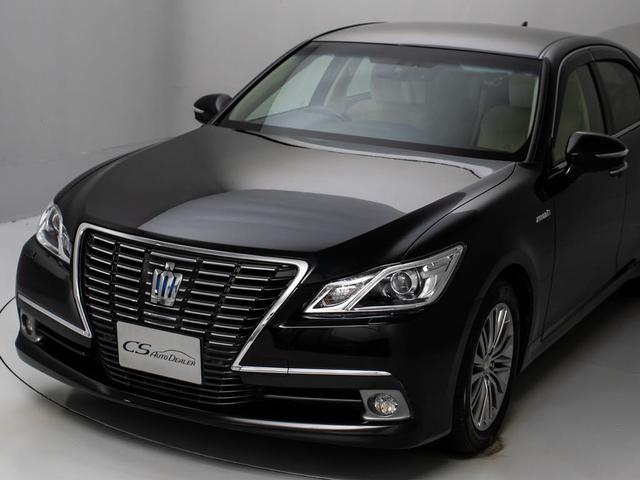 クラウンハイブリッド ロイヤルサルーンＧ　（禁煙車）（ワンオーナー）（オプション１７インチアルミ）（衝突軽減ブレーキ）（踏み間違い防止機能）レーダークルーズ　シートメモリー　アダプティブハイビーム　Ｂｌｕｅｔｏｏｔｈ対応　レギュラー仕様（23枚目）